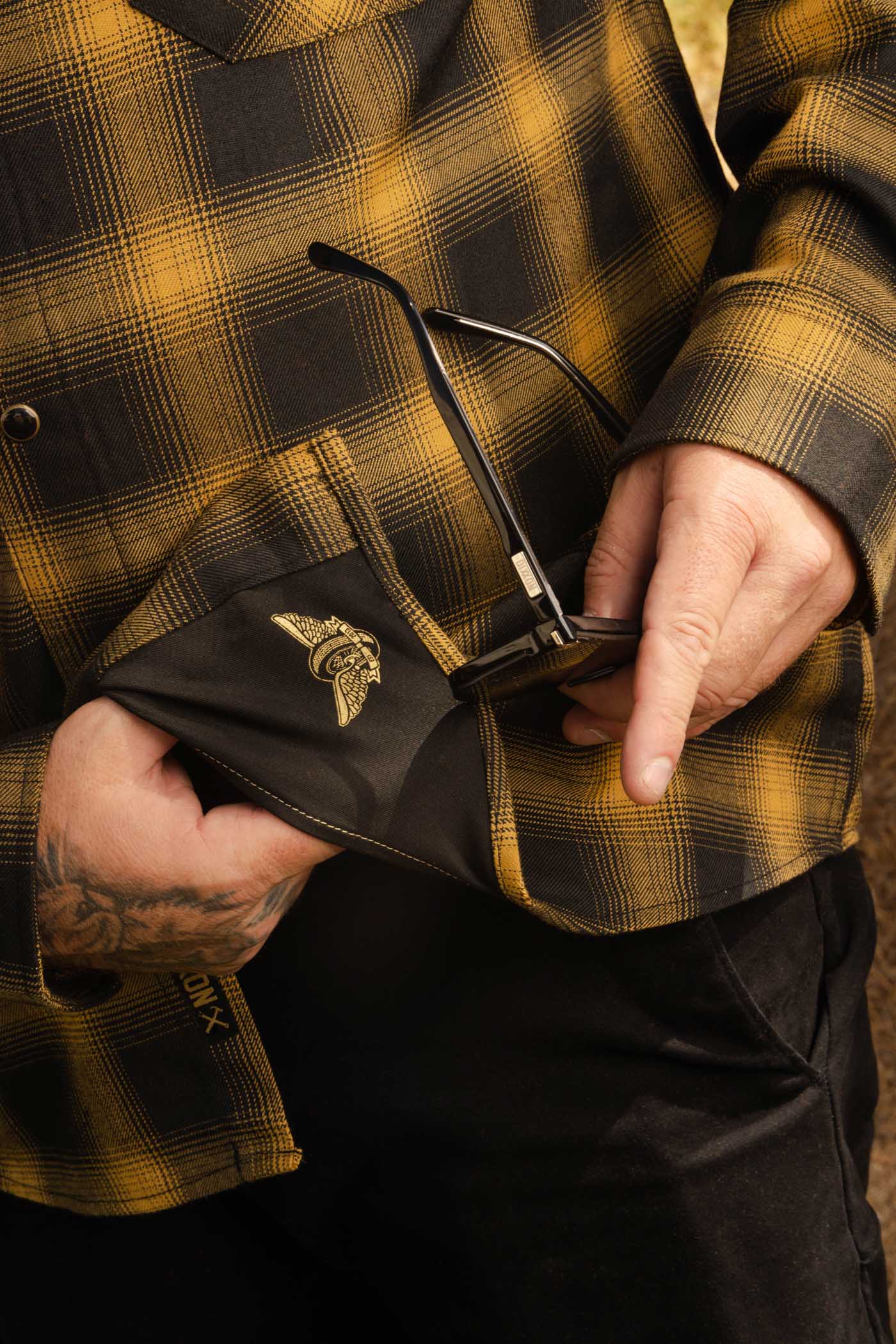 The DIxxon 'Pitter Flannel'