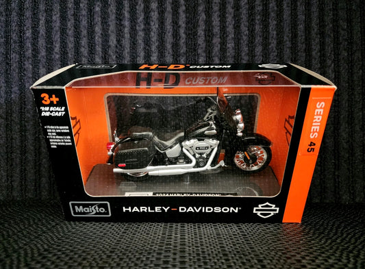 Harley-Davidson® 1:18 2024 HD HERITAGE CLASSIC Motorcycle Series 45